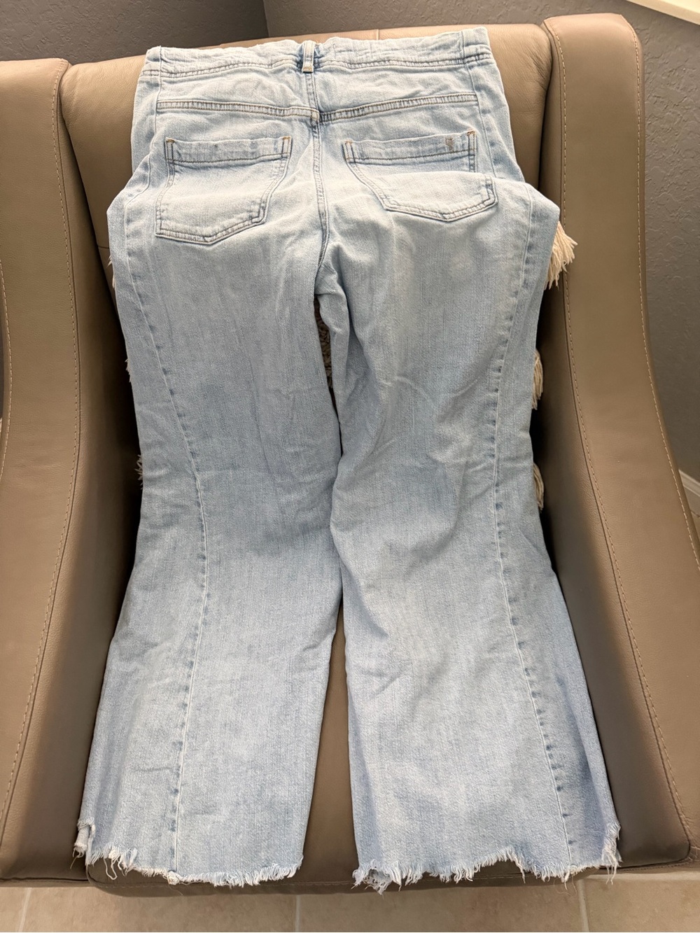 Pilcro Adi Light Blue Wide-Leg Frayed Hem Jeans - Picture 5 of 5